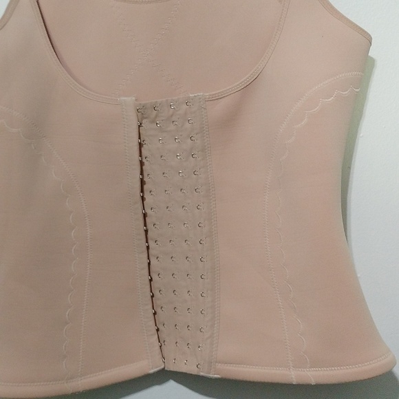 Unique Lingerie shapewear top size XXL - Picture 6 of 15